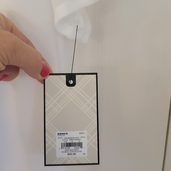 NWT - Picture 3 of 4